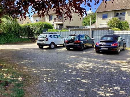 KFZ-Stellplätze KFZ-Stellplätze - Etagenwohnung in 27478 Cuxhaven mit 64m² als Kapitalanlage kaufen