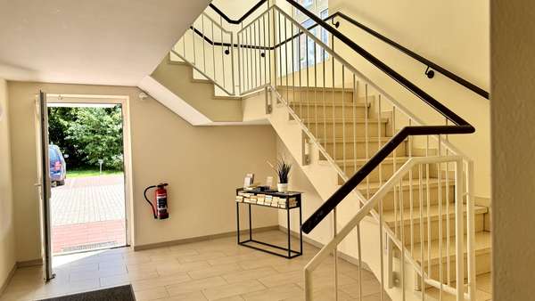 Treppenhaus Treppenhaus - Ferienwohnung in 27476 Cuxhaven mit 51m² kaufen