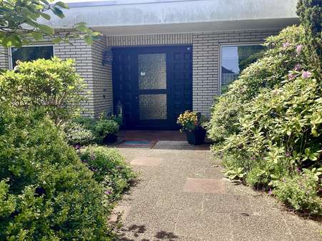 Eingangsbereich Eingangsbereich - Einfamilienhaus in 27478 Cuxhaven mit 140m² kaufen