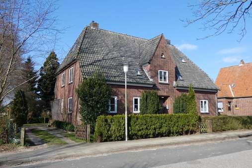 Hausansicht Süd/Ost - Zweifamilienhaus in 27478 Cuxhaven mit 215m² kaufen