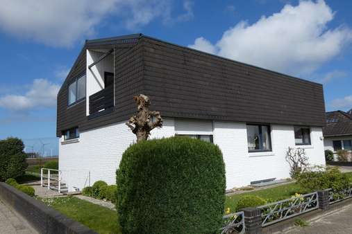 Hausansicht - Einfamilienhaus in 27478 Cuxhaven mit 183m² kaufen