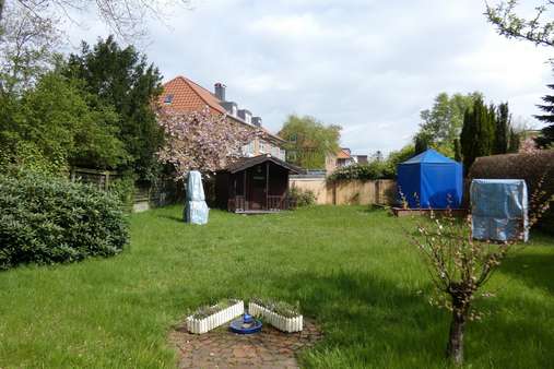 Garten mit Gartenhaus - Einfamilienhaus in 27474 Cuxhaven mit 160m² kaufen