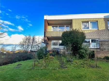 Terrasse und Haus - Erdgeschosswohnung in 27474 Cuxhaven mit 100m² kaufen