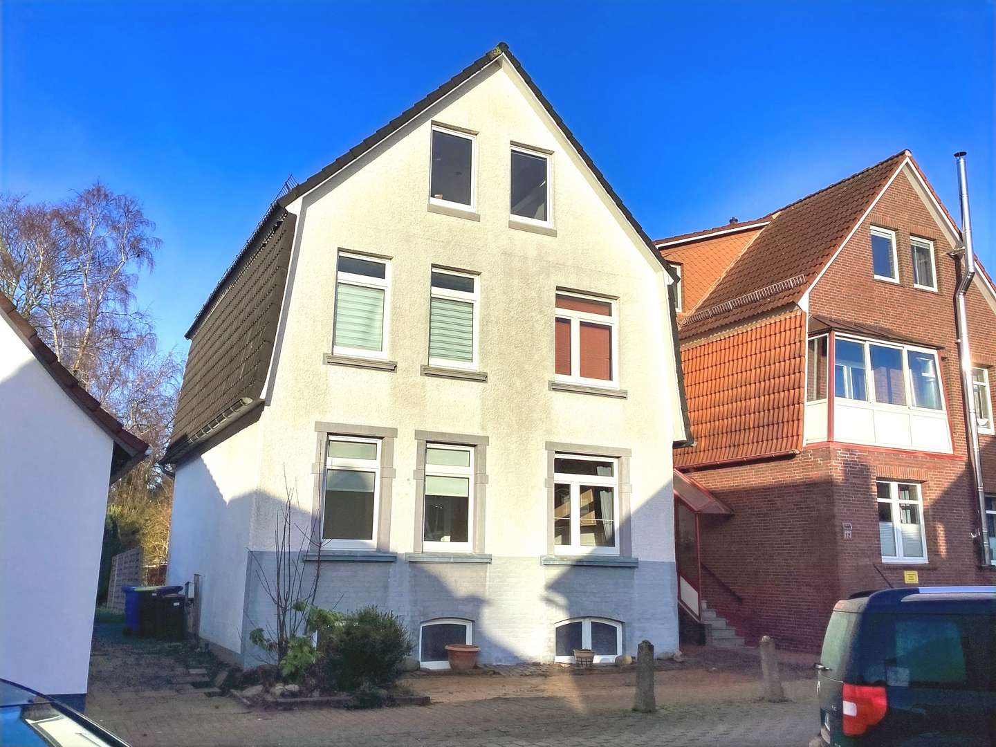 Hausansicht Osten - Erdgeschosswohnung in 27474 Cuxhaven mit 55m² kaufen