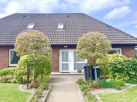 Hauszuwegung - Einfamilienhaus in 27476 Cuxhaven mit 200m² kaufen