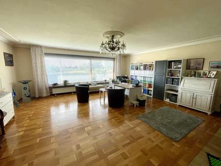 Wohnzimmer Wohnung 1 - Einfamilienhaus in 21683 Stade mit 215m² kaufen