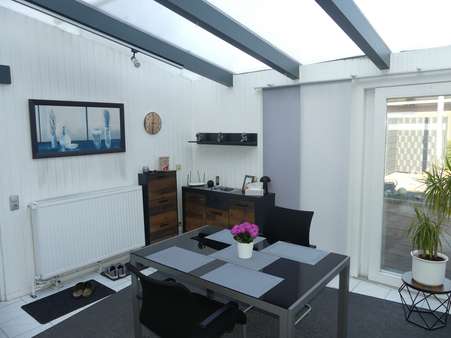 Wohnung 1 - Zweifamilienhaus in 21682 Stade mit 150m² kaufen