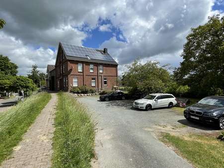 Seitenansicht - Mehrfamilienhaus in 21720 Guderhandviertel mit 355m² kaufen