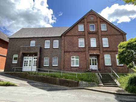 Straßenansicht - Mehrfamilienhaus in 21720 Guderhandviertel mit 355m² kaufen