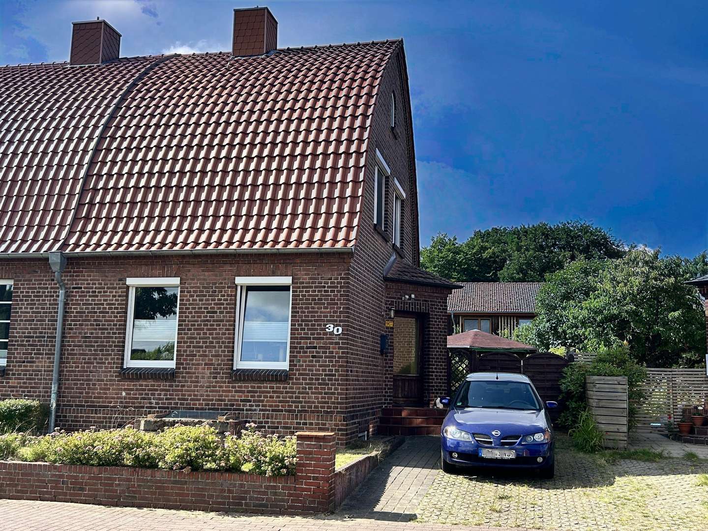 Hausansicht Hausansicht - Doppelhaushälfte in 21680 Stade mit 86m² kaufen