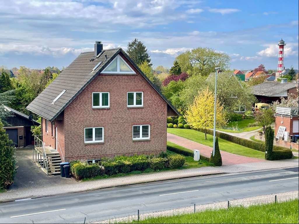 Deichansicht / Leuchtturm - Einfamilienhaus in 21720 Grünendeich mit 147m² kaufen