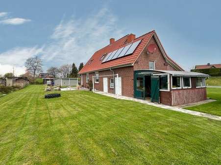 Hinteransicht Hinteransicht - Einfamilienhaus in 21737 Wischhafen mit 118m² kaufen
