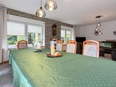 Ess-/Wohnbereich Ess-/Wohnbereich - Einfamilienhaus in 21726 Oldendorf mit 228m² kaufen