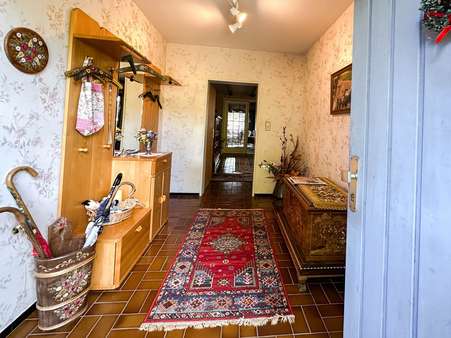Eingangsbereich Eingangsbereich - Zweifamilienhaus in 21717 Fredenbeck mit 274m² kaufen
