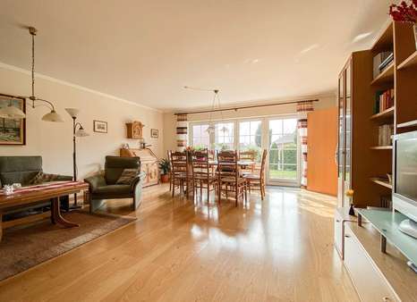 Wohn-/Essbereich Wohn-/Essbereich - Bungalow in 21717 Fredenbeck mit 117m² kaufen