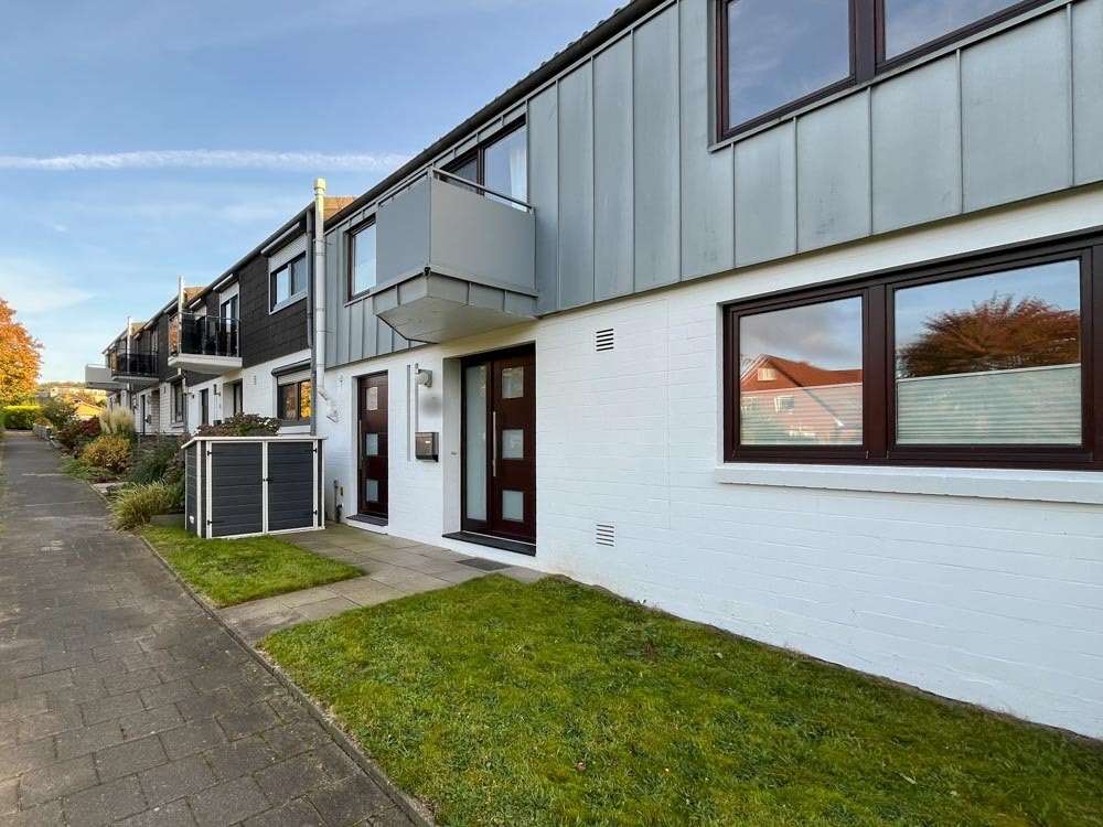 Vorderansicht Vorderansicht - Reihenmittelhaus in 21682 Stade mit 120m² kaufen