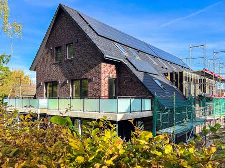 Außenansicht - Erdgeschosswohnung in 21614 Buxtehude mit 81m² kaufen