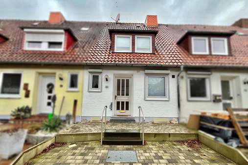Front - Reihenmittelhaus in 27356 Rotenburg mit 69m² kaufen