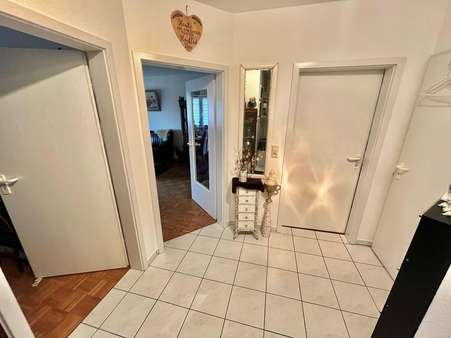 Flur - Etagenwohnung in 27356 Rotenburg mit 66m² kaufen