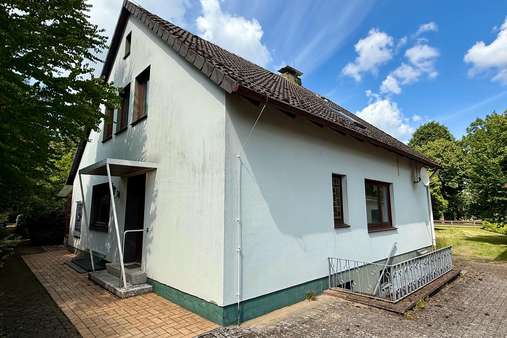 Zweifamilienhaus in 27374 Visselhövede, Jeddingen mit 126m² kaufen