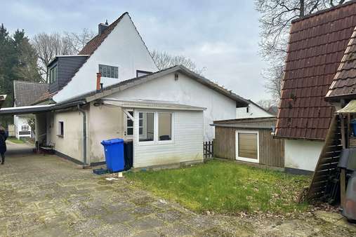 Flur 1: Anbau EFH - Mehrfamilienhaus in 27711 Osterholz-Scharmbeck mit 437m² als Kapitalanlage kaufen
