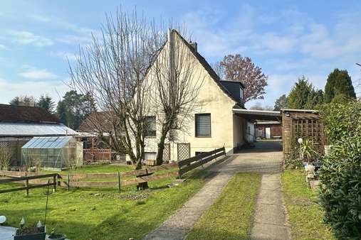 Flur 1: EFH - Mehrfamilienhaus in 27711 Osterholz-Scharmbeck mit 437m² als Kapitalanlage kaufen