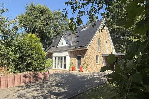 Einfamilienhaus in 21244 Buchholz mit 137m² kaufen