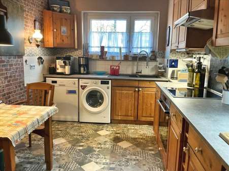 Einbauküche mit den üblichen E-Geräten  - Erdgeschosswohnung in 27711 Osterholz-Scharmbeck mit 102m² kaufen