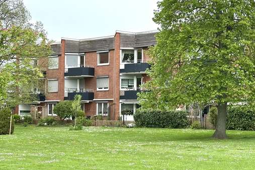 Außenansicht - Etagenwohnung in 38226 Salzgitter mit 66m² kaufen