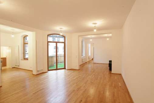 Stilvolle Erdgeschosswohnung - Erdgeschosswohnung in 38102 Braunschweig mit 108m² kaufen
