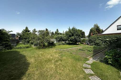 Großer Garten - Einfamilienhaus in 38165 Lehre mit 136m² kaufen