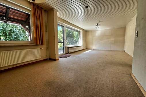 EG: Wohnzimmer - Einfamilienhaus in 38108 Braunschweig mit 110m² kaufen