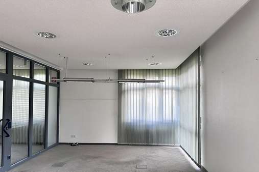 Büro Büro - Büro in 37639 Bevern mit 249m² kaufen