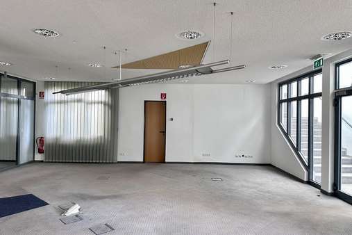 Bürofläche Bürofläche - Büro in 37639 Bevern mit 249m² kaufen