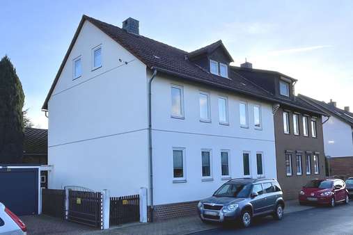 Ansicht - Zweifamilienhaus in 38300 Wolfenbüttel mit 154m² kaufen