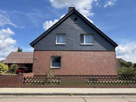 Ansicht Straße Ansicht Straße - Einfamilienhaus in 38461 Danndorf mit 124m² kaufen