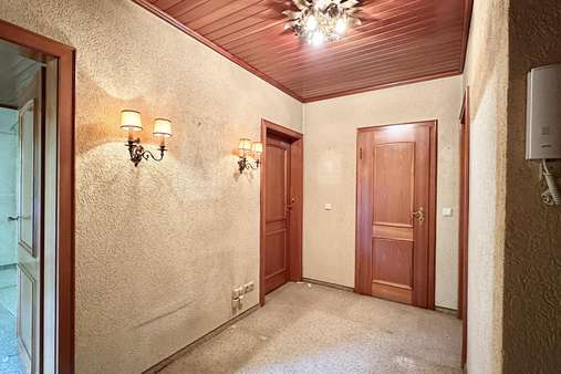 Flur Flur - Etagenwohnung in 38104 Braunschweig mit 78m² kaufen