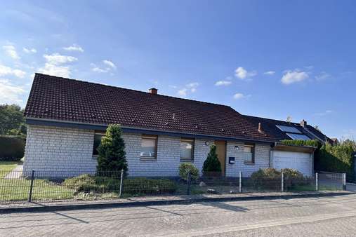 Ansicht Ansicht - Bungalow in 38108 Braunschweig mit 135m² kaufen