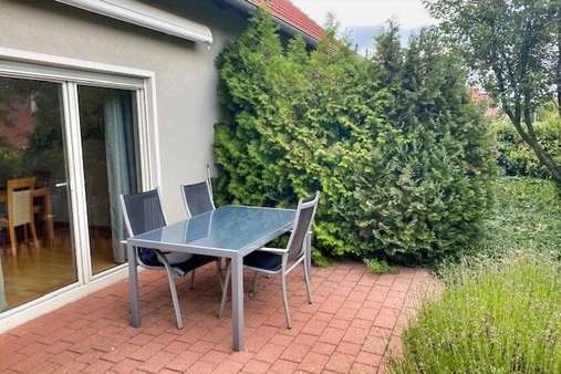 Terrasse - Doppelhaushälfte in 38350 Helmstedt mit 105m² günstig kaufen