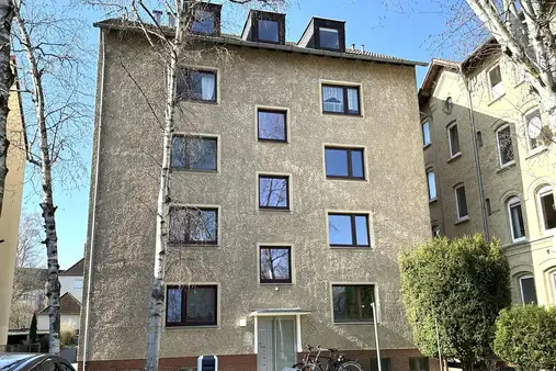 Helle 2-Zimmer-Wohnung mit Potenzial! 