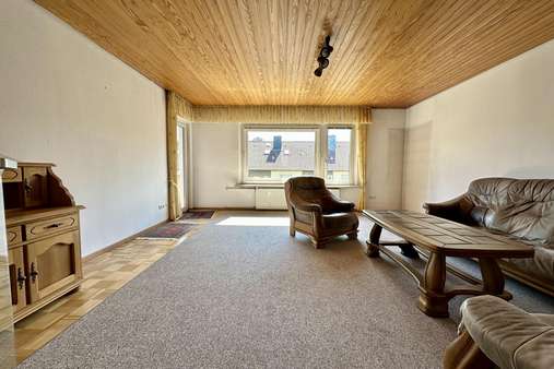 Wohnzimmer - Etagenwohnung in 38304 Wolfenbüttel mit 76m² kaufen