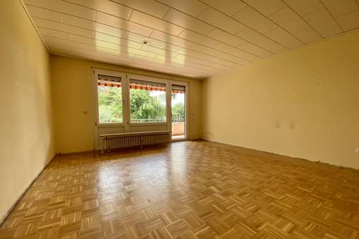 Wohnen mit Loggia - Erdgeschosswohnung in 38108 Braunschweig mit 82m² kaufen