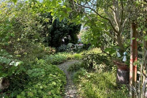 Garten - Zweifamilienhaus in 38154 Königslutter mit 125m² kaufen
