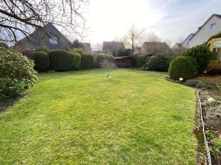 Gartenfläche - Zweifamilienhaus in 30974 Wennigsen mit 158m² kaufen