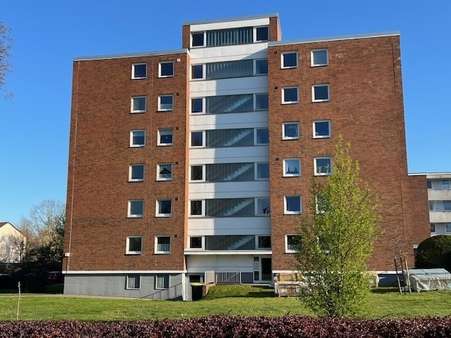 Außenansicht - Etagenwohnung in 30989 Gehrden mit 66m² kaufen