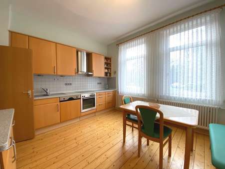 Küche Einliegerwohnung - Zweifamilienhaus in 30559 Hannover mit 360m² kaufen