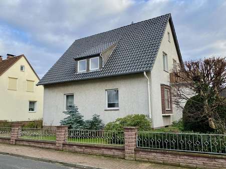Außenansicht - Zweifamilienhaus in 30952 Ronnenberg mit 165m² kaufen