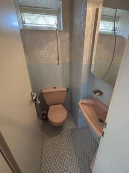 Gäste-WC - Reihenmittelhaus in 30823 Garbsen mit 124m² kaufen