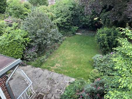 Terrasse mit Garten - Stadthaus in 30625 Hannover mit 237m² kaufen