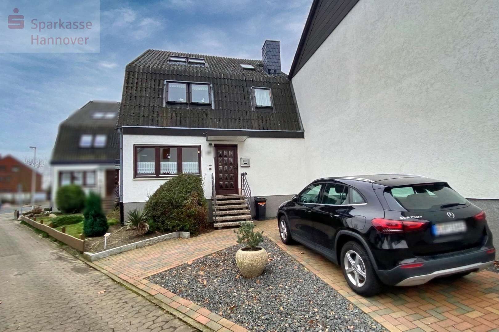 Frontansicht - Reihenmittelhaus in 31275 Lehrte mit 147m² kaufen